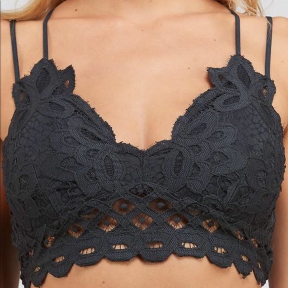 Bralettes - Picture 3 of 8